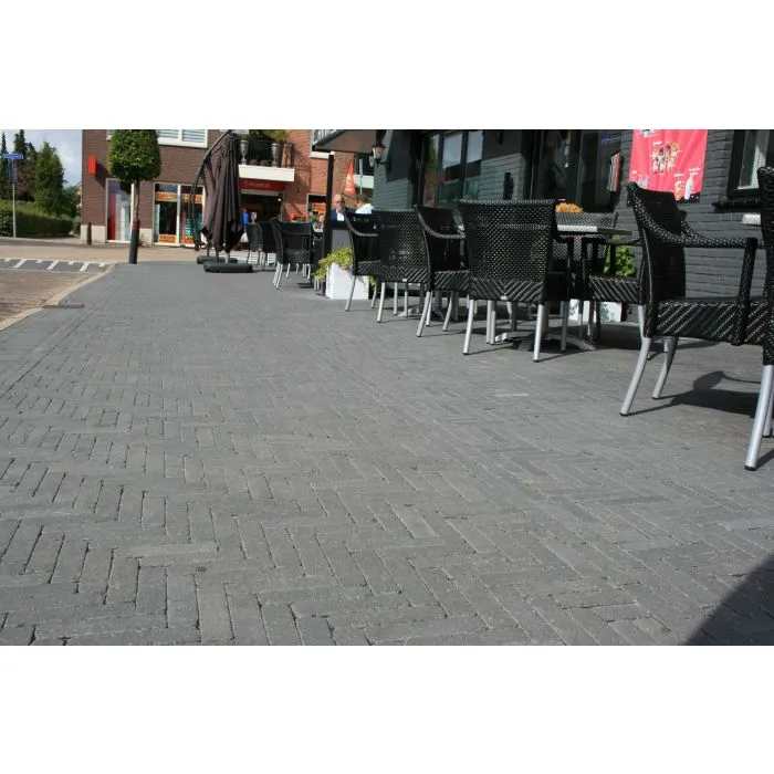 Pavé béton Wallon noir 20x5x6cm
